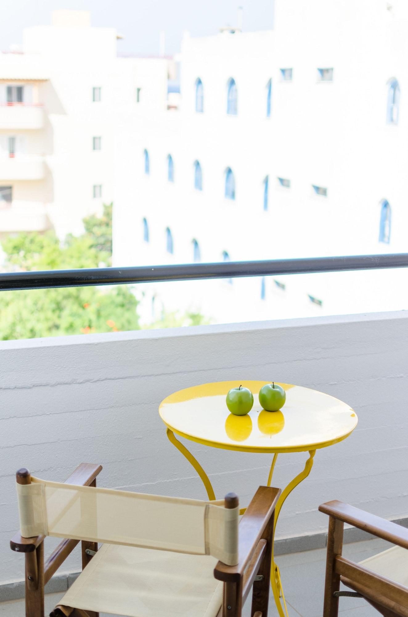 Happiness Apartments ヘルソニソス エクステリア 写真