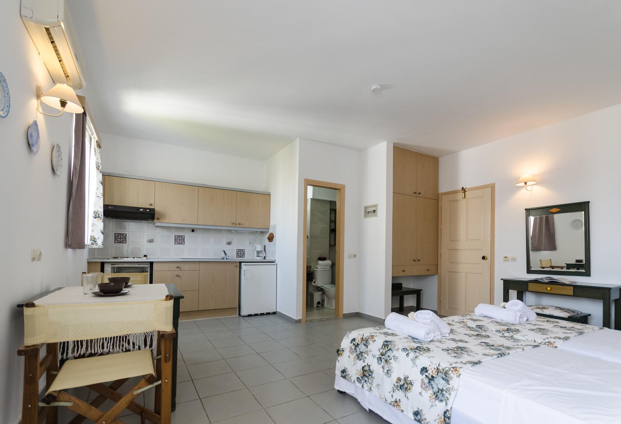 Happiness Apartments ヘルソニソス エクステリア 写真
